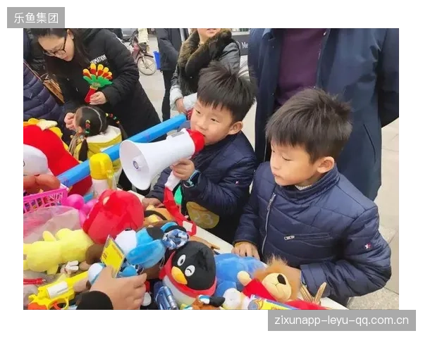 哈兰德被动员做慈善义卖，现场暖意满满